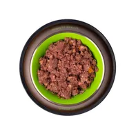 Yoggies lam blikvoer met aardappel en wortel — afbeelding 2